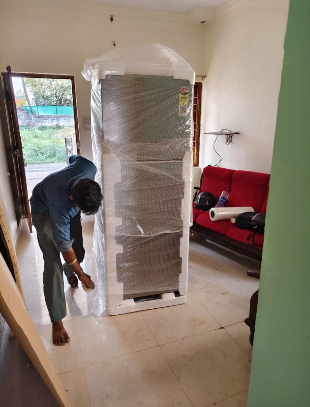 Shekhawat Packers and Movers Belgaum - refrigerator bubble wrapping for safe transport